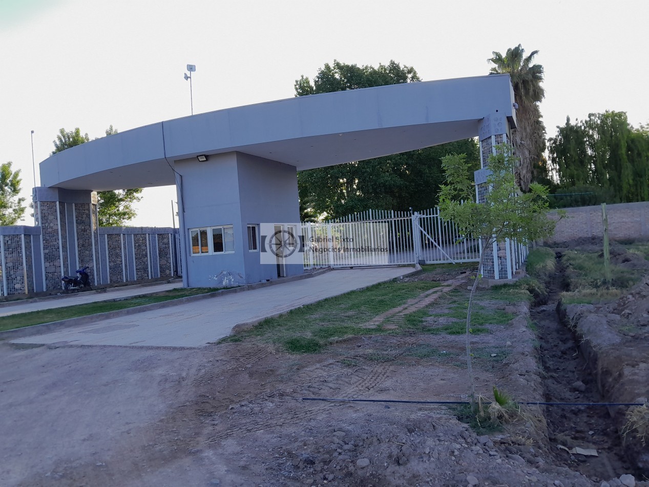 VENTA LOTE B° PRIVADO EL SAUCE 516 M2 SERV. LUZ, GAS Y AGUA DISPONIBLIDAD INMEDIATA