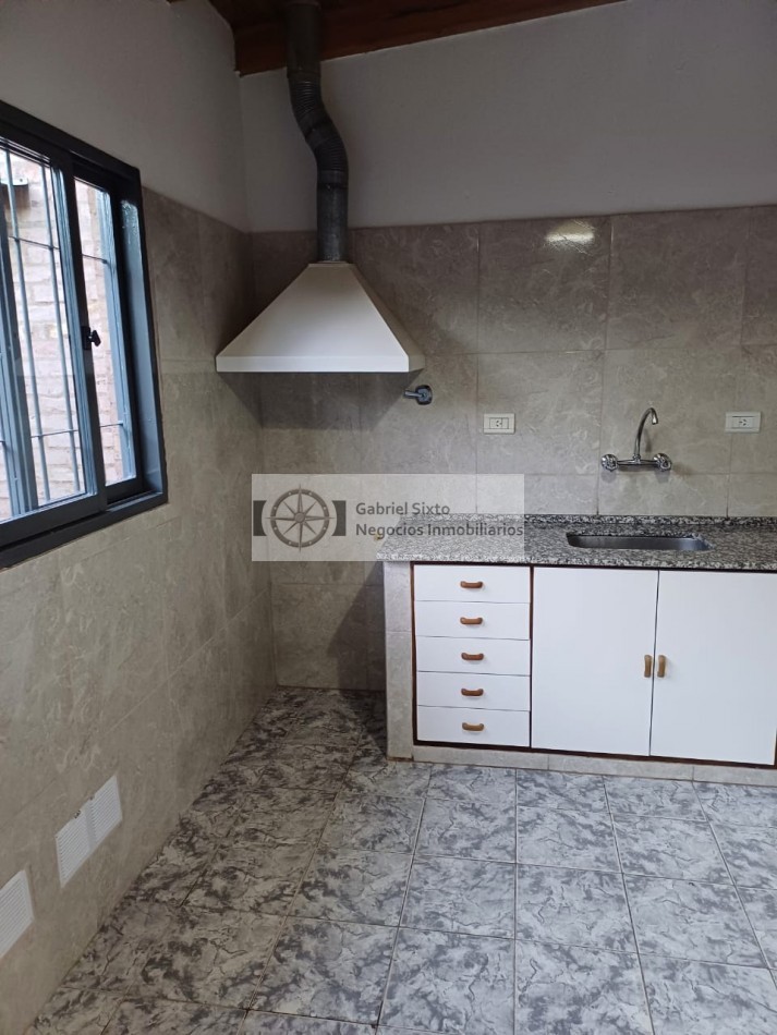 ALQUILER DEPTO INTERNO EN DORREGO,  DORM CON PATIO. 