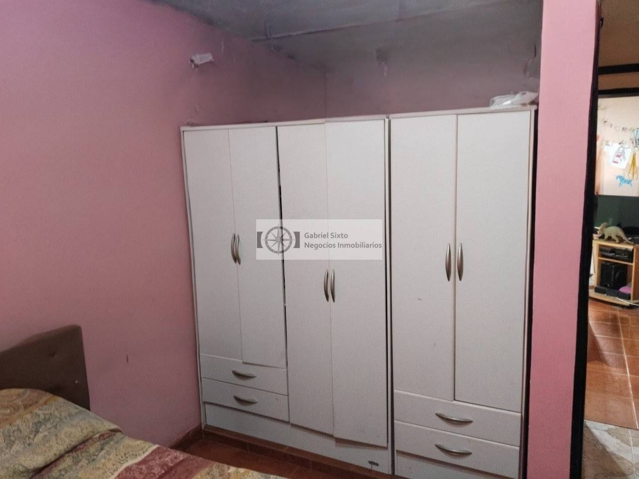 VENTA CASA B° 12 DE JUNIO NORTE LAS HERAS 2 DORM, COCHERA PASANTE 