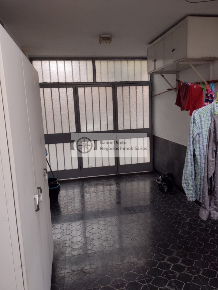 VENTA CASA ESQUINA 6° SECC. Paso de los Andes esq. Fader CIUDAD MENDOZA
