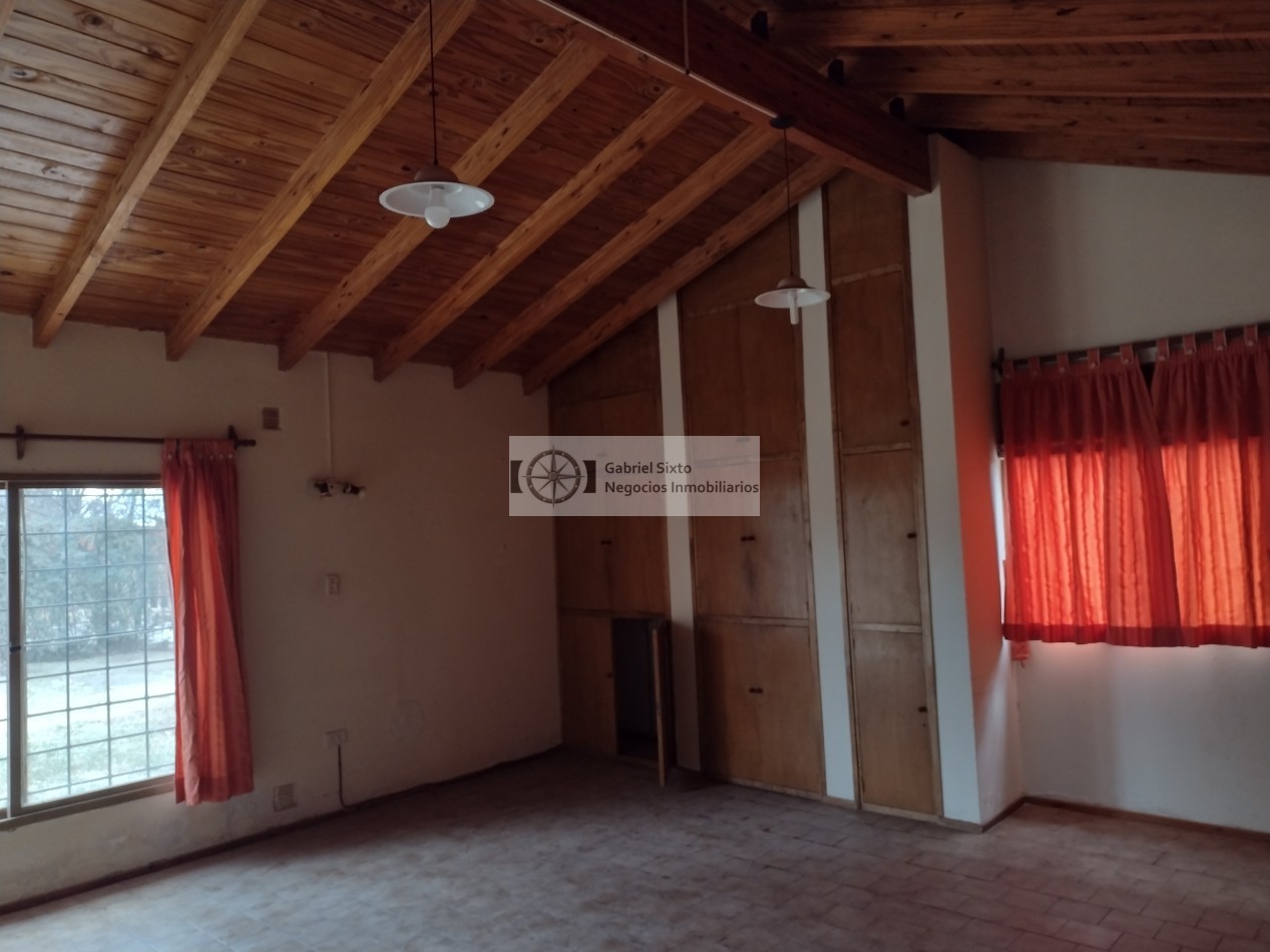 VENTA CASA ESQUINA LUJAN DE CUYO B° CORDON DEL PLATA vistalba,  