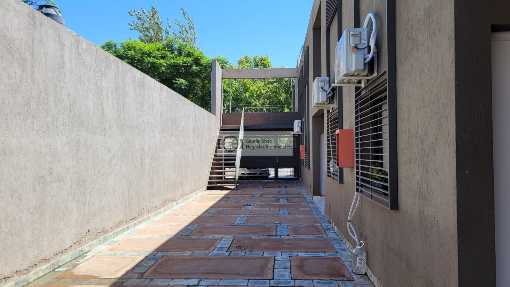 VENTA DEPTO CALLE COCHABAMBA DE VILLA NUEVA GLLEN COMPLEJO 