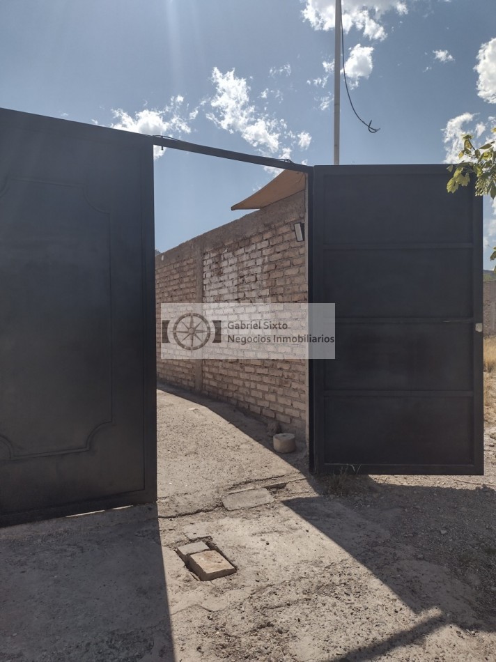 VENTA CASA EN B° GEMINIS LAS HERAS 2 dorm ESCRITURA INMEDIATA (alquilada)