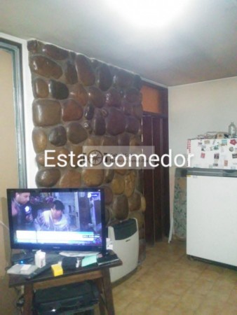 VENTA CASA B° SUPE GODOY CRUZ AMPLIA