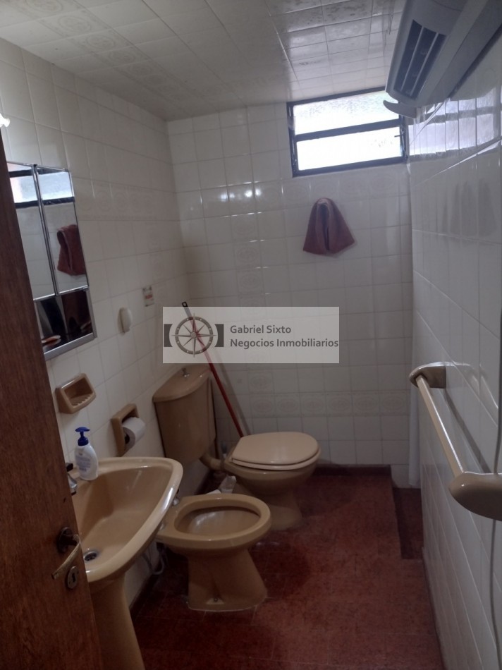 VENTA HERMOSA PROPIEDAD EN EL SALTO POTRERILLOS, MUY AMPLIA IMPECABLE !!!!