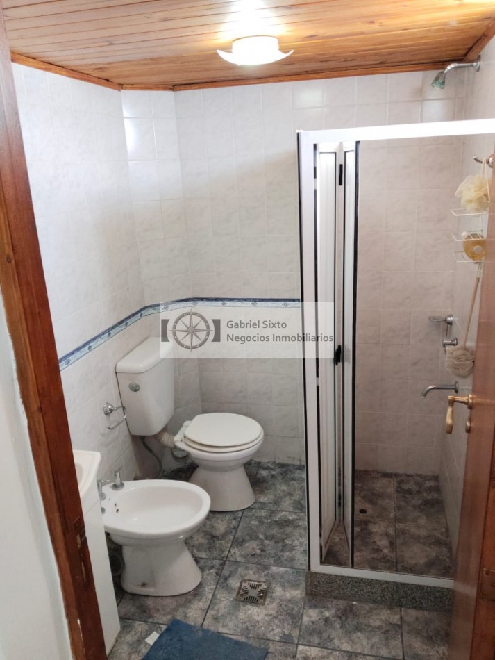 VENTA DEPTO PLANTA BAJA LAS HERAS A MTS DE SAN MARTIN, 2 DORM, COCHERA, PATIO, MUY LINDO!!!
