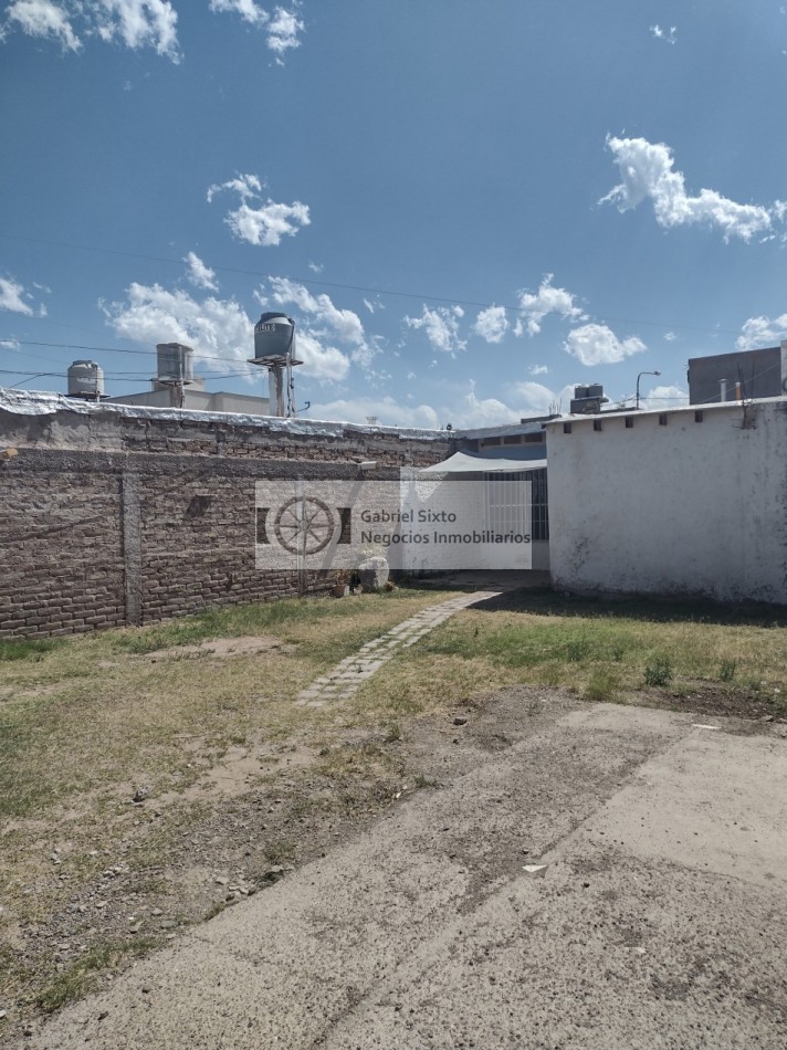 VENTA CASA EN B° GEMINIS LAS HERAS 2 dorm ESCRITURA INMEDIATA (alquilada)