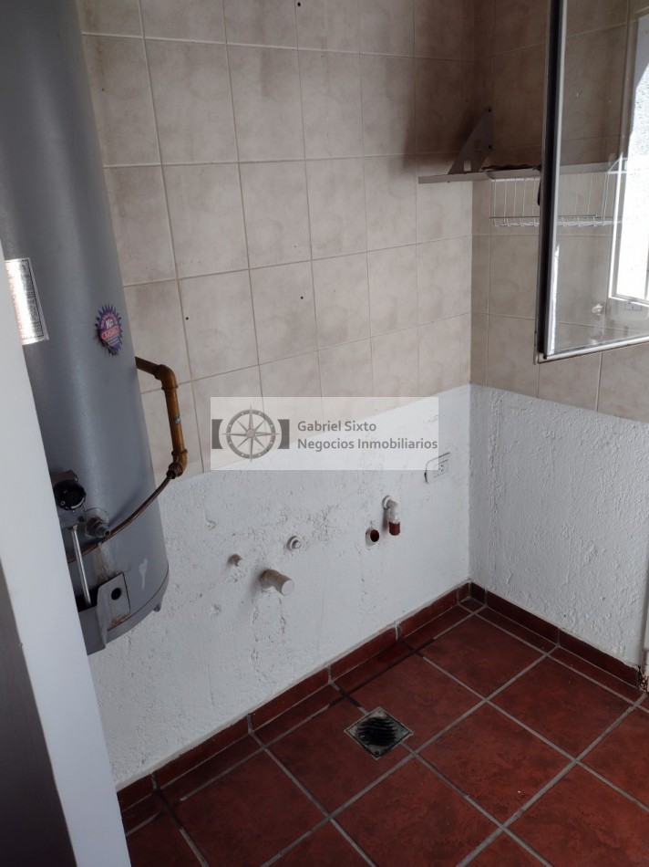 VENTA CASA HERMOSA B° LUMACO, NUEVA IMPECABLE 3 DORM 