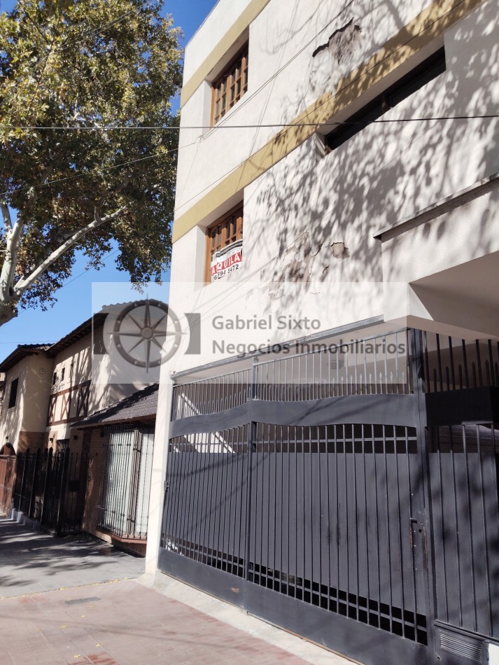 ALQUILER DEPTO 5TA SECC Avellaneda y T Benegas 2 dorm con cochera 