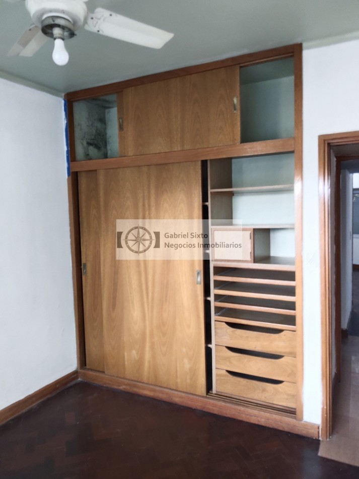 ALQUILER PROPIEDAD PARA OFICINAS, SOLO COMERCIAL UBICADA EN SAN JUAN A MTS DE MORON. 