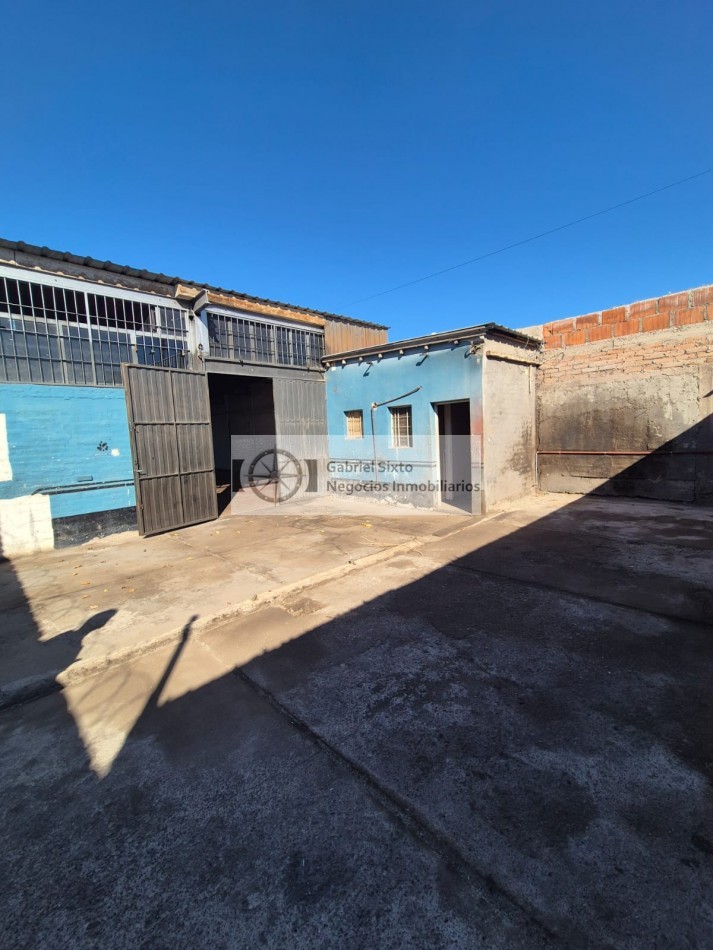 ALQUILER LOCAL COMERCIAL EN GUAYMALLEN FRENTE A LE PARC,