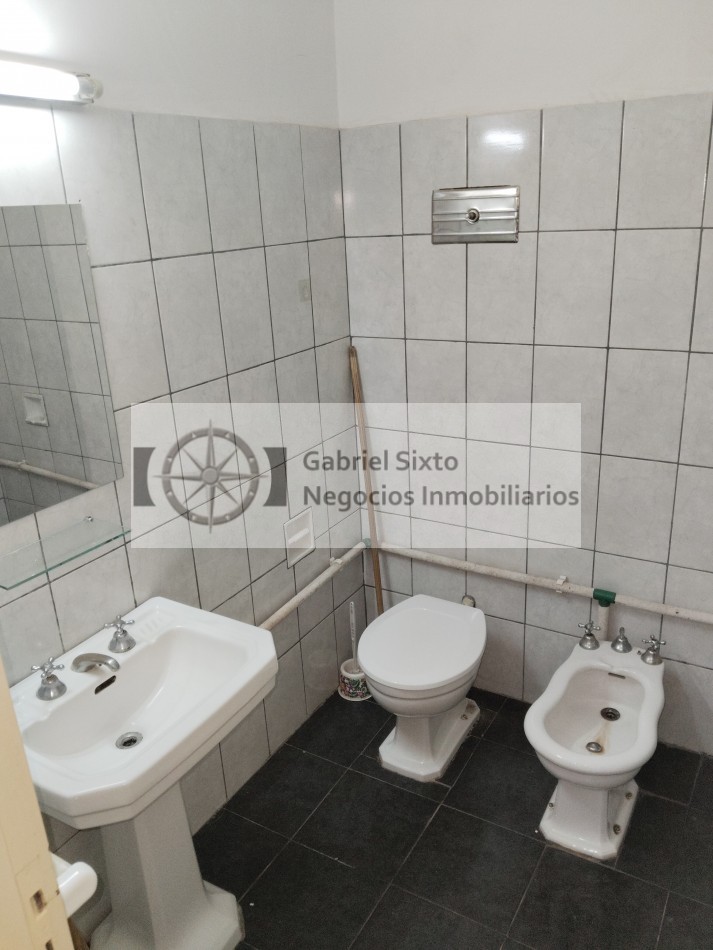 VENTA DEPTO PLANTA BAJA CIUDAD MENDOZA CALLE SAN LORENZO 444, (HABILITADO PARA VIVIENDA Y COMERCIAL)