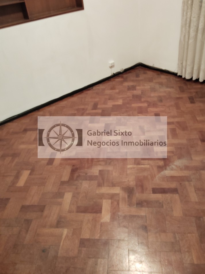VENTA CASA ESQUINA P DE LOS ANDES Y FADER 6ta secc.  IMPECABLE 