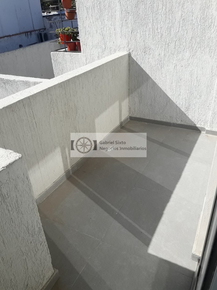 VENTA DEPTO GODOY CRUZ 1 DORM IMPECABLLE!!! INMEDIACIONES PALMARES