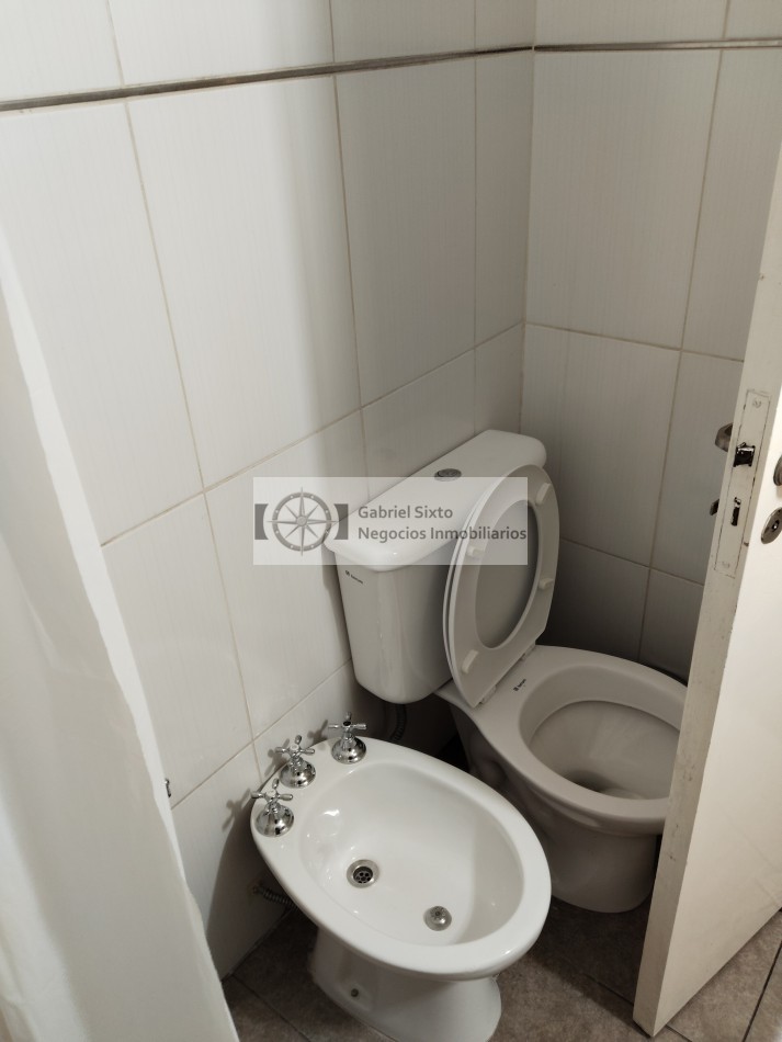 ALQUILER 2 DOM CENTRO MENDOZA, AVDA ESPAÑA Y PEATONAL IMPECABLE. 