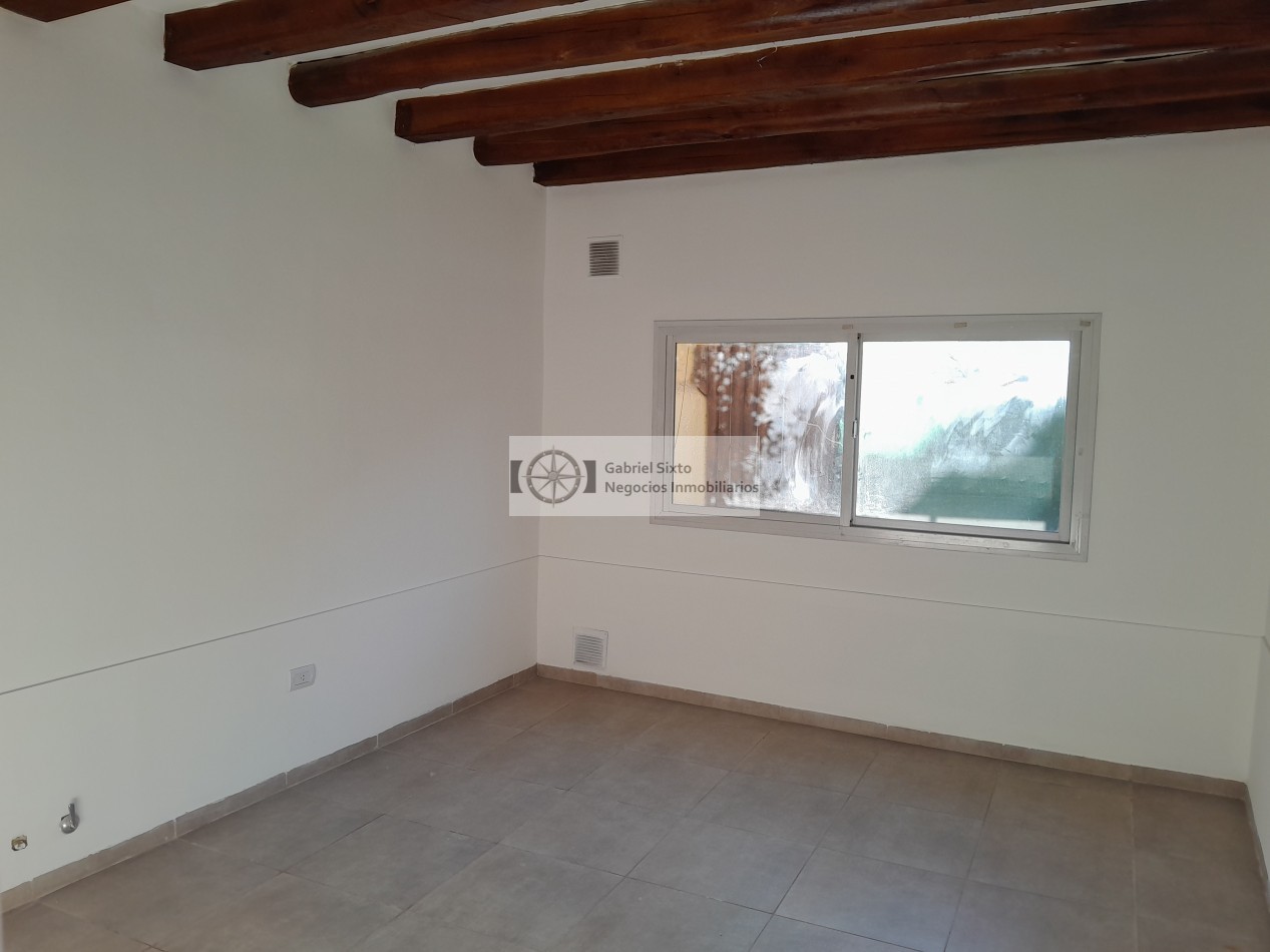 ALQUILER CASA COMPLEJO PRIVAOD 1 DORM CON COCHERA EN BERMEJO, GUAYMALLEN 