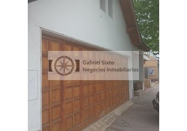 ALQUILER CASA COMO LOCAL COMERCIAL UBICADA SOBRE CALLE AVELLANEDA A MTS YPF SHOPPING 
