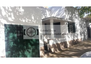 VENTA CASA 5TA SECC, TODO PLANTA BAJA, A ALVAREZ Y B SUR MER, EXCELENTE INVERSION 